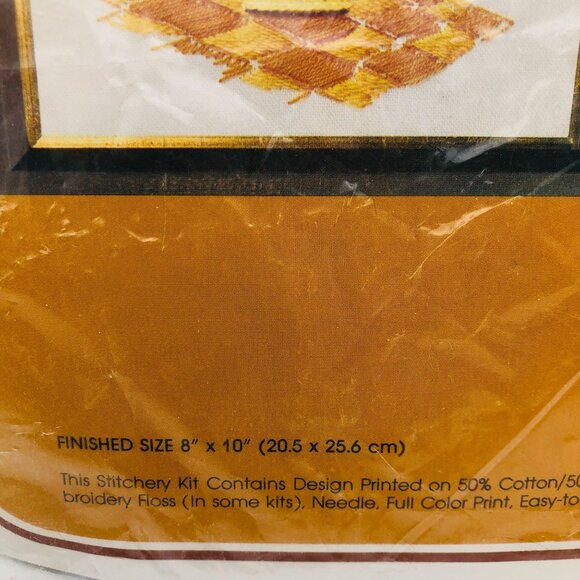 The Creative Circle #526 “Poppies & Zinnias” Stitchery Kit 8″×10″ New/Sealed - Picture 4 of 9